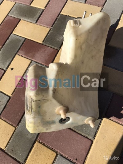 Бачок омывателя Mercedes s 220